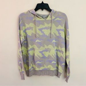 Fate lime camouflage print distressed hooded sweater size small